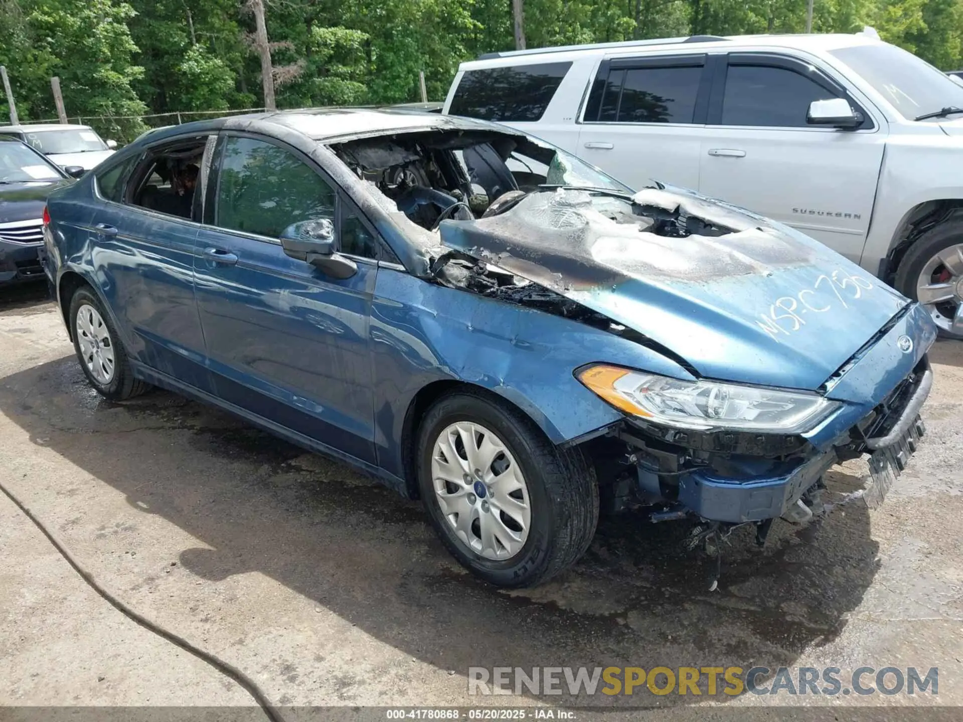 1 Photograph of a damaged car 3FA6P0G79KR267560 FORD FUSION 2019