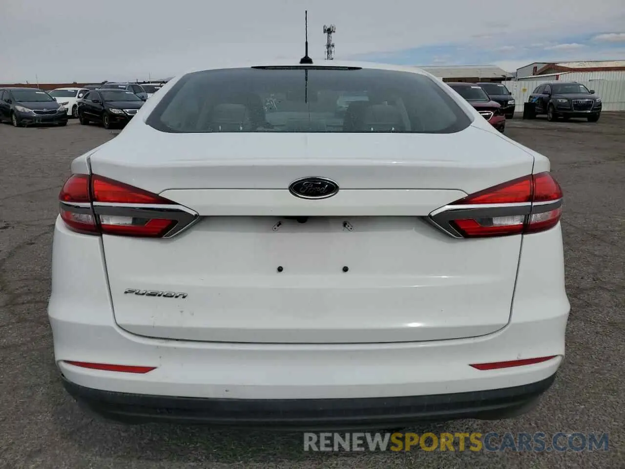 6 Photograph of a damaged car 3FA6P0G7XKR171596 FORD FUSION 2019