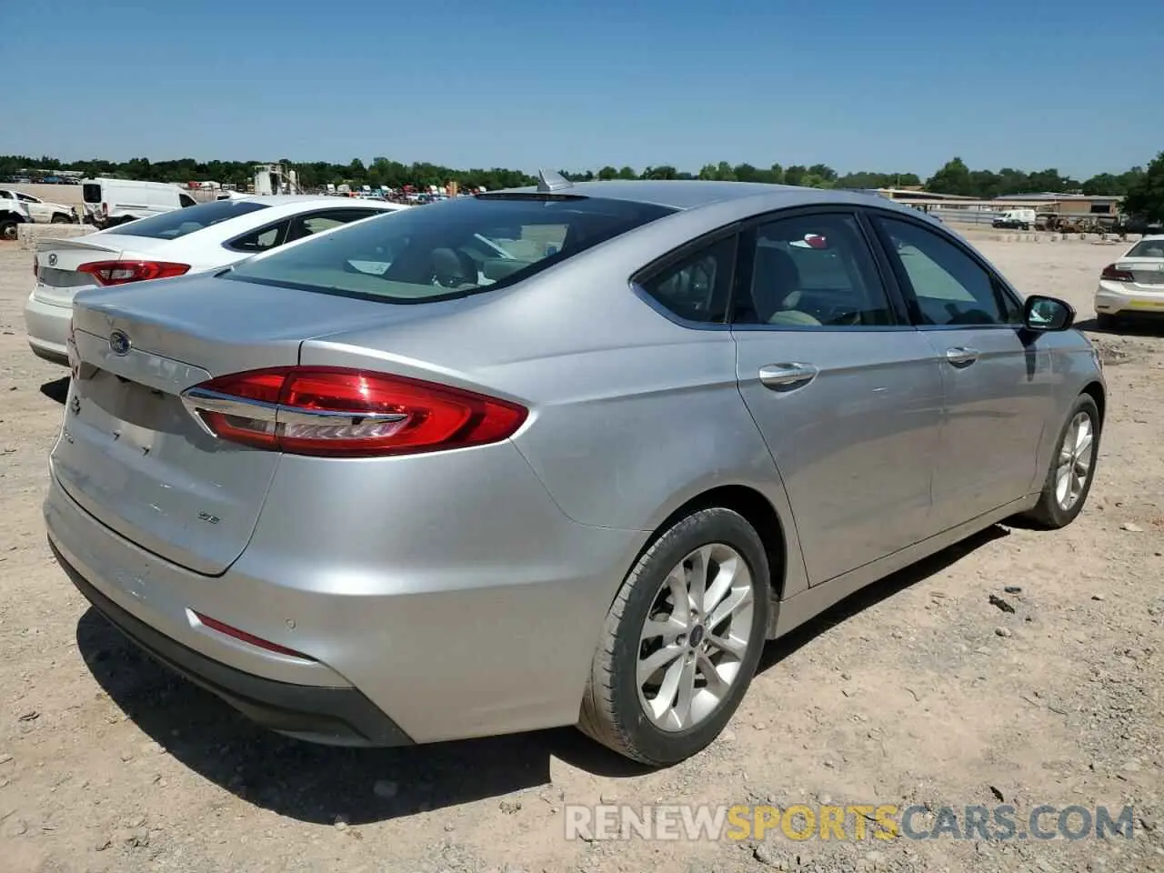 3 Photograph of a damaged car 3FA6P0H71KR265851 FORD FUSION 2019