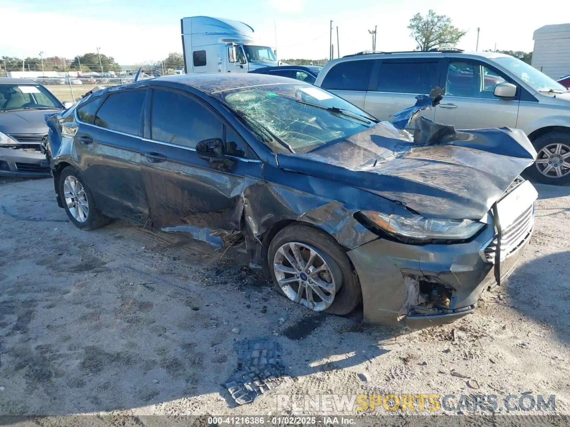 1 Photograph of a damaged car 3FA6P0H72KR136520 FORD FUSION 2019