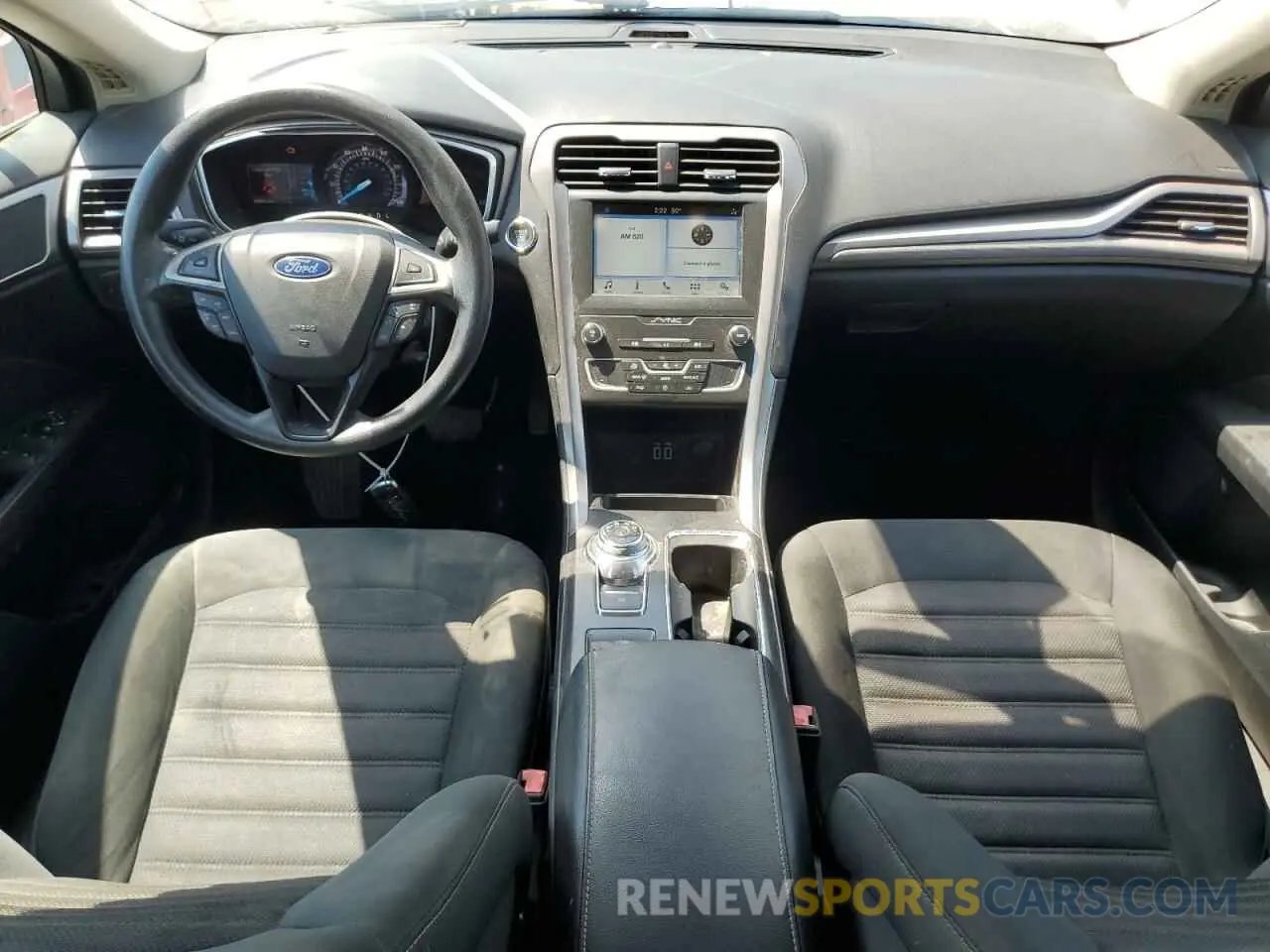 8 Photograph of a damaged car 3FA6P0H73KR151298 FORD FUSION 2019
