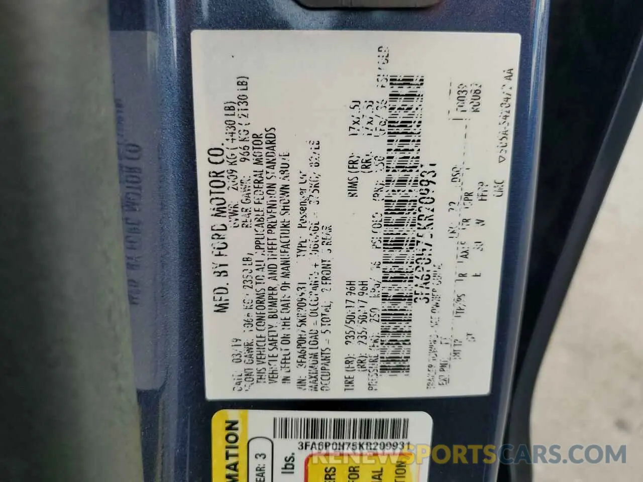 12 Photograph of a damaged car 3FA6P0H75KR209931 FORD FUSION 2019
