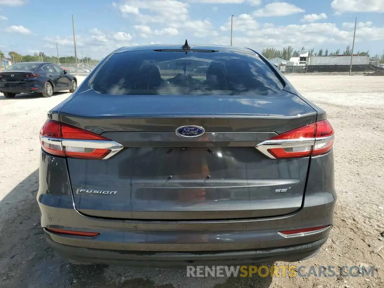 6 Photograph of a damaged car 3FA6P0H76KR123138 FORD FUSION 2019
