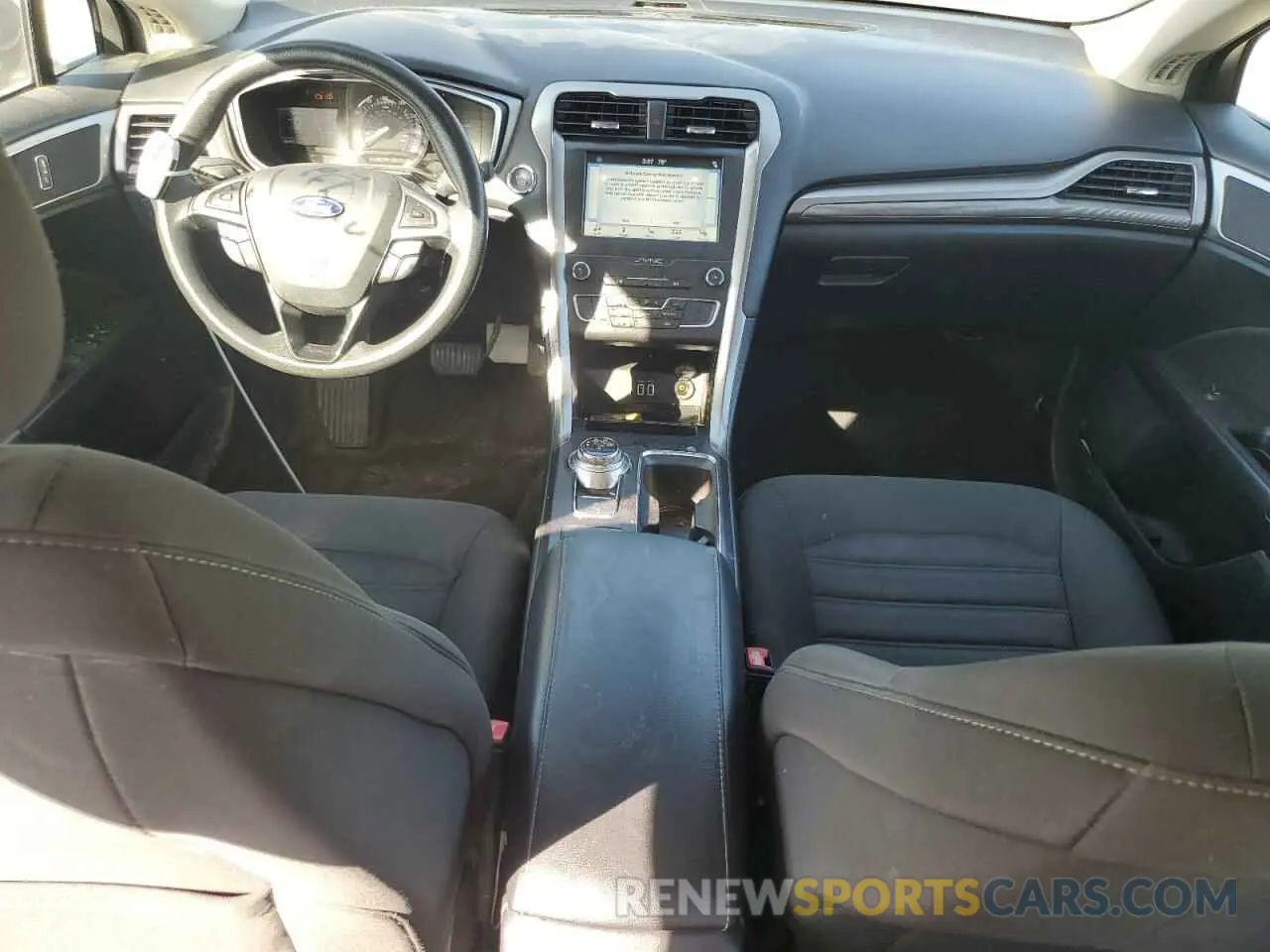 8 Photograph of a damaged car 3FA6P0H78KR209356 FORD FUSION 2019