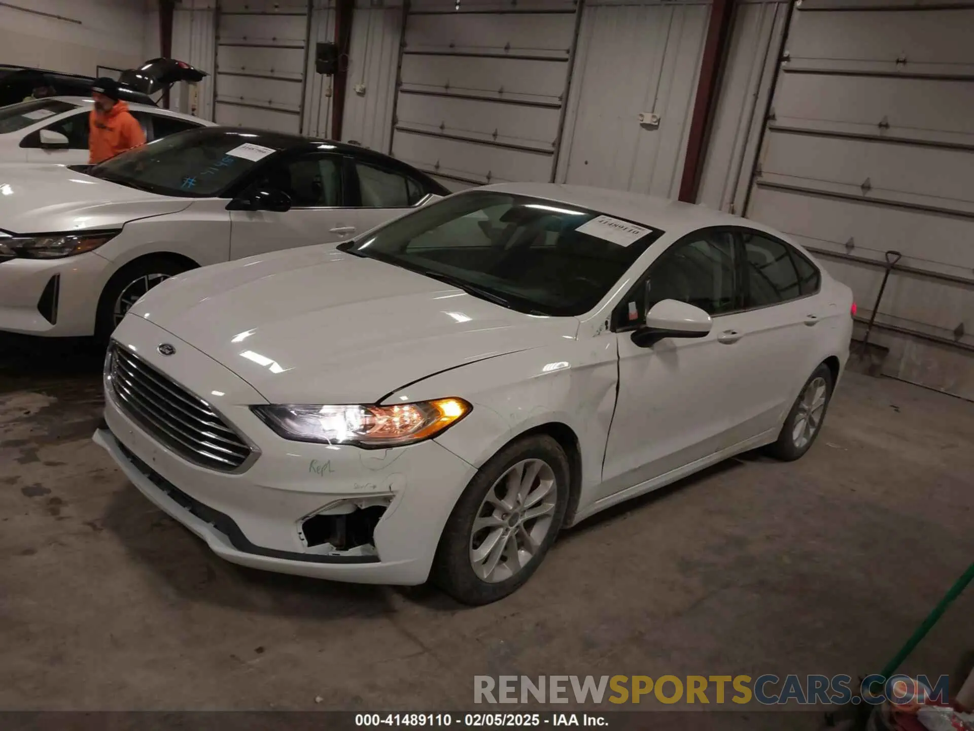 2 Photograph of a damaged car 3FA6P0H78KR210183 FORD FUSION 2019