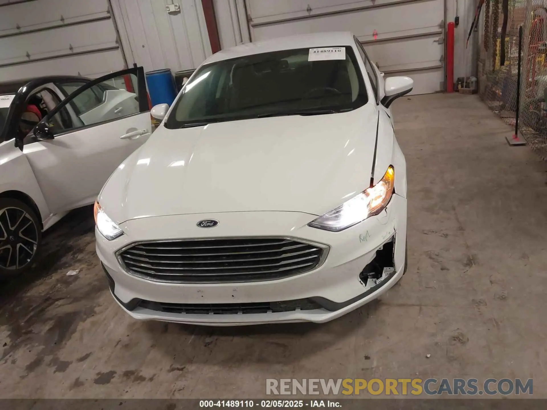 6 Photograph of a damaged car 3FA6P0H78KR210183 FORD FUSION 2019