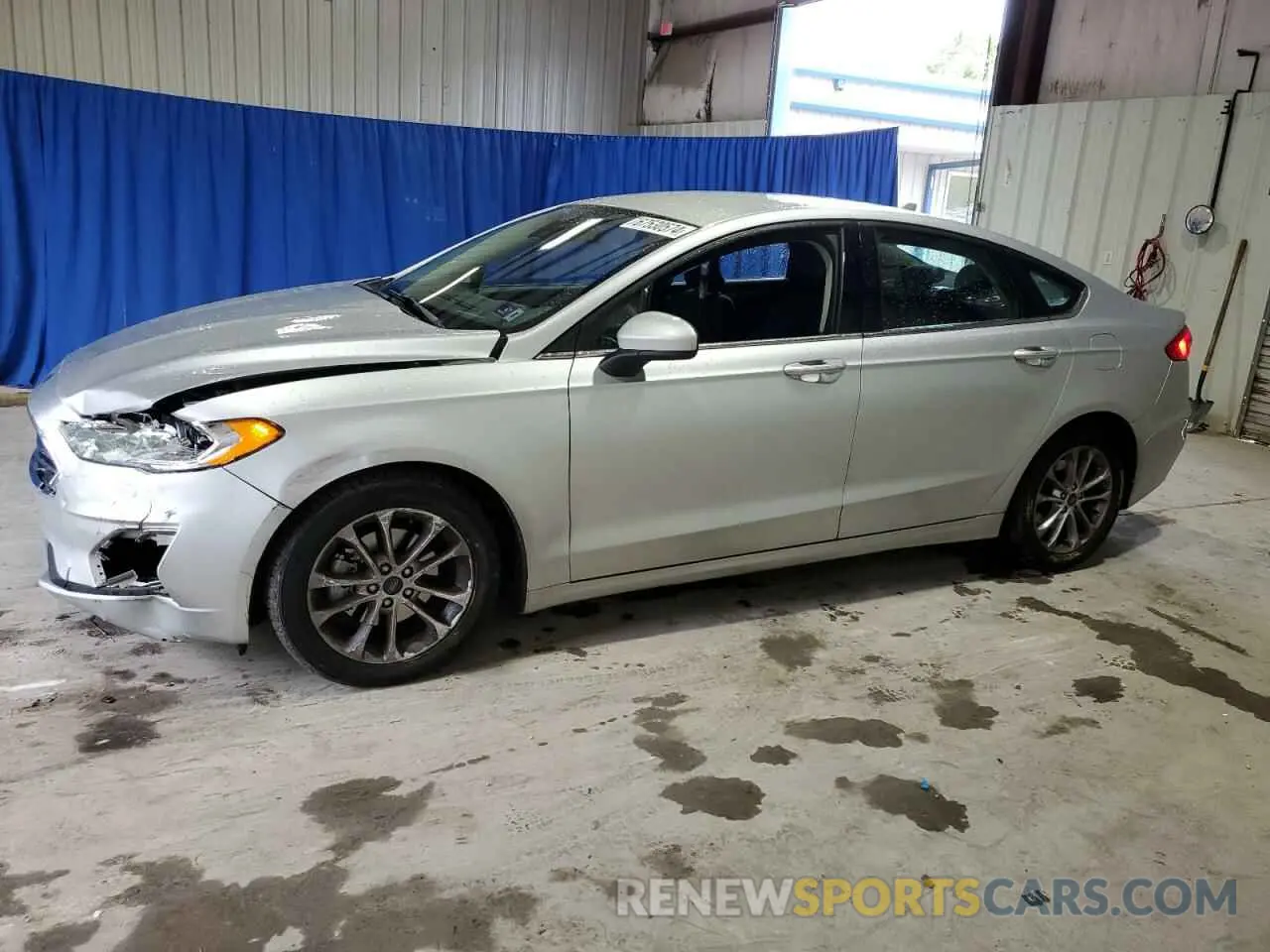 1 Photograph of a damaged car 3FA6P0H79KR121934 FORD FUSION 2019