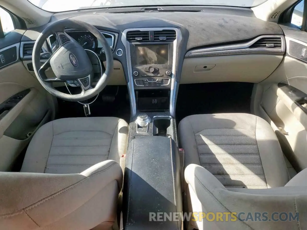 8 Photograph of a damaged car 3FA6P0H79KR149815 FORD FUSION 2019