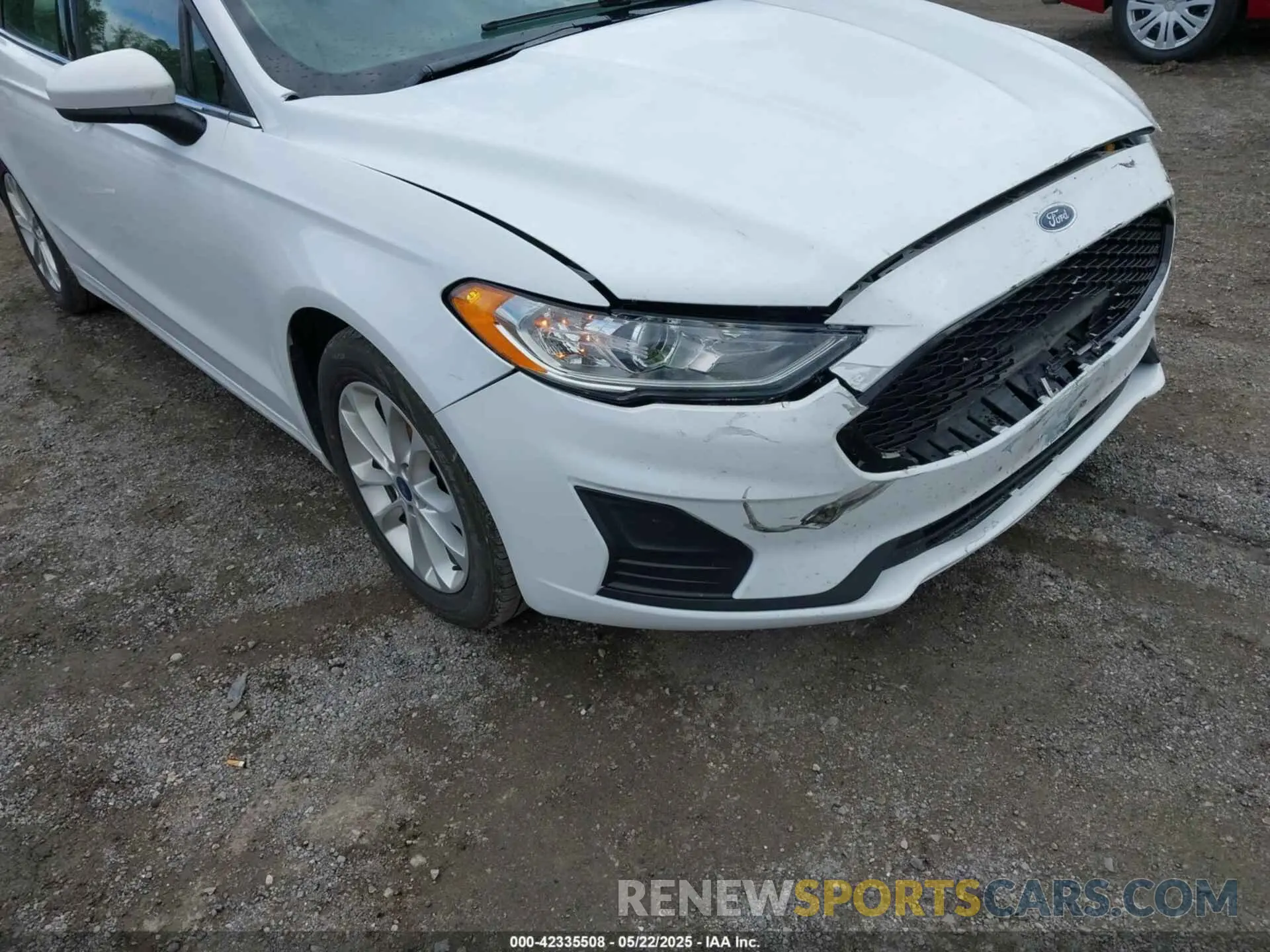 6 Photograph of a damaged car 3FA6P0HD0KR114537 FORD FUSION 2019