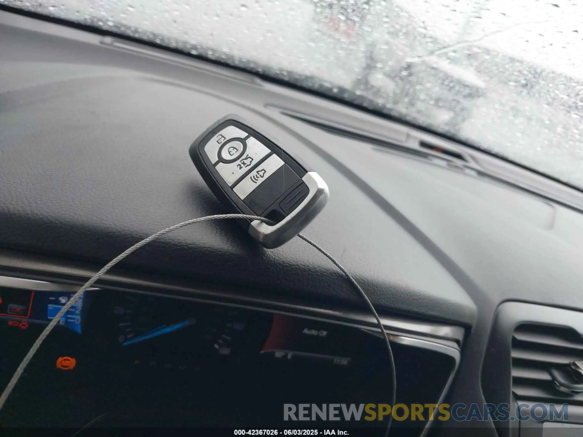 11 Photograph of a damaged car 3FA6P0HD0KR129037 FORD FUSION 2019