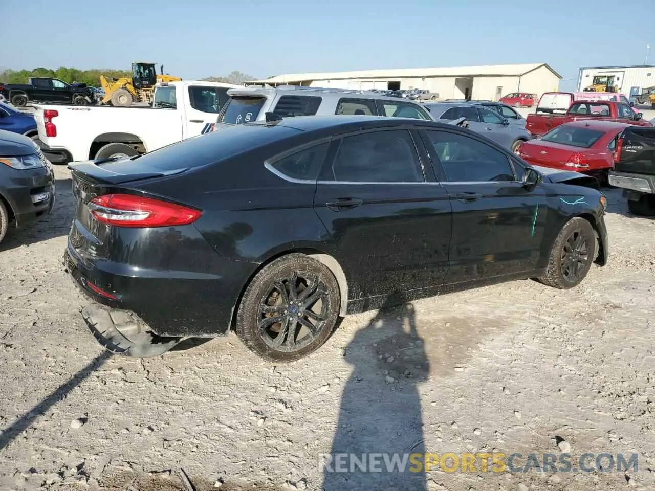 3 Photograph of a damaged car 3FA6P0HD0KR160143 FORD FUSION 2019