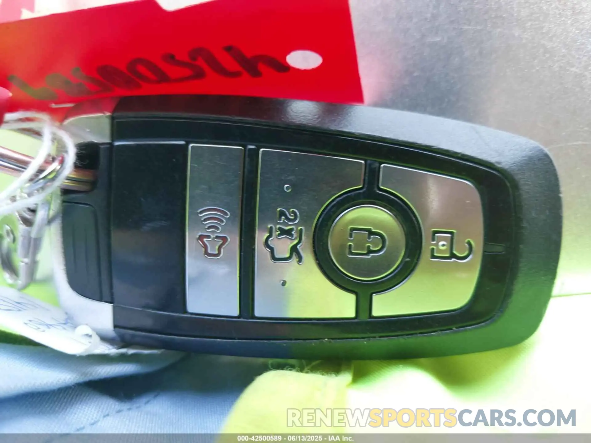 11 Photograph of a damaged car 3FA6P0HD0KR178528 FORD FUSION 2019