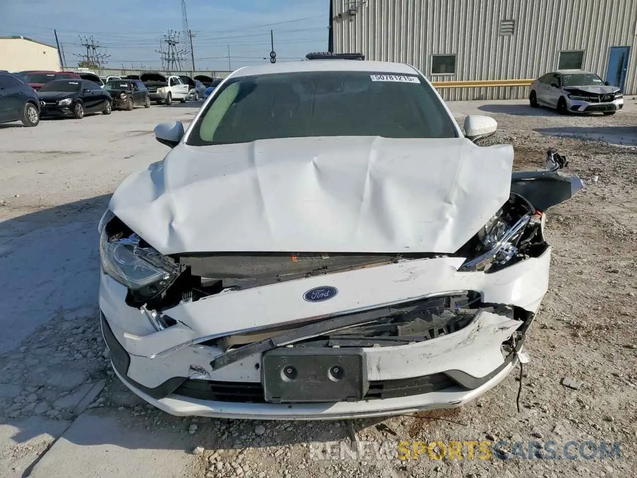 5 Photograph of a damaged car 3FA6P0HD0KR186189 FORD FUSION 2019