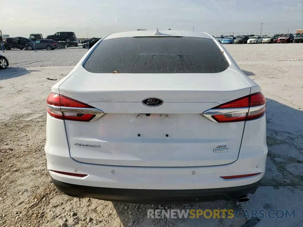 6 Photograph of a damaged car 3FA6P0HD0KR186189 FORD FUSION 2019
