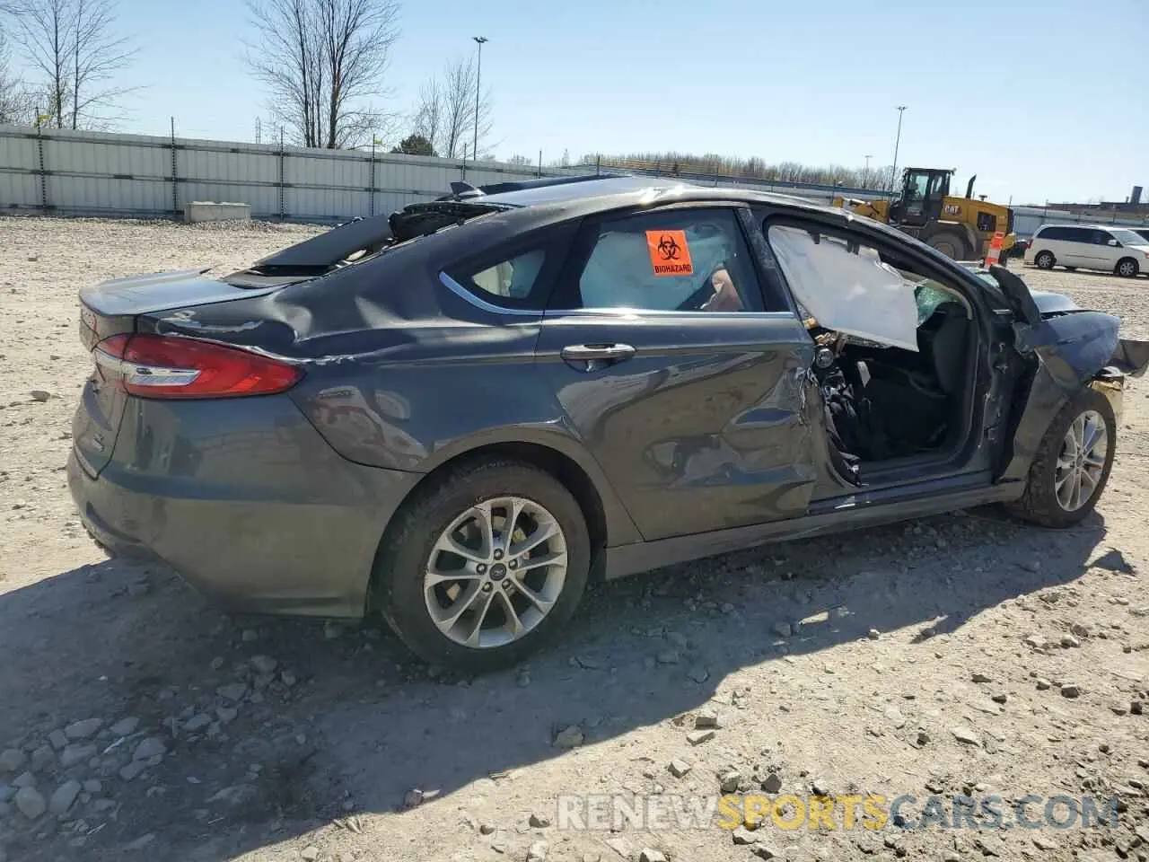 3 Photograph of a damaged car 3FA6P0HD0KR195572 FORD FUSION 2019