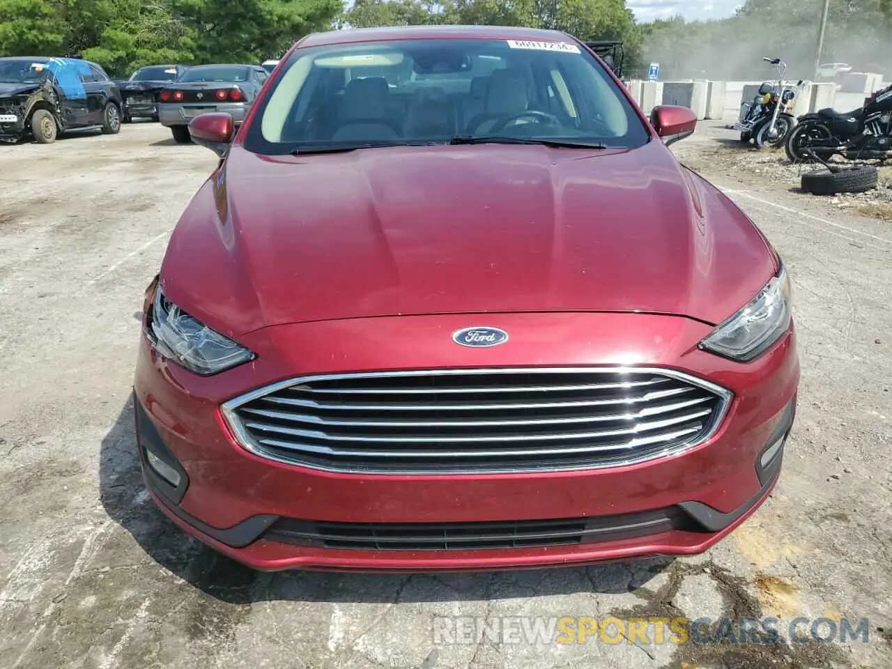 5 Photograph of a damaged car 3FA6P0HD0KR196270 FORD FUSION 2019