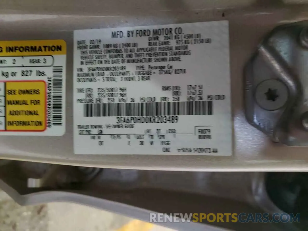 12 Photograph of a damaged car 3FA6P0HD0KR203489 FORD FUSION 2019