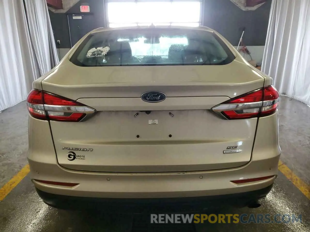 6 Photograph of a damaged car 3FA6P0HD0KR203489 FORD FUSION 2019