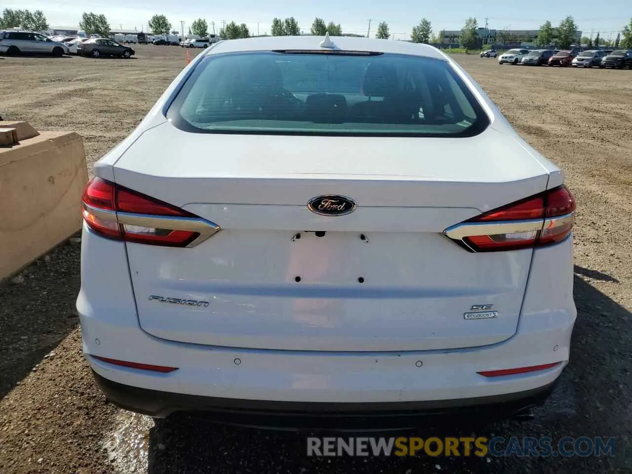 6 Photograph of a damaged car 3FA6P0HD0KR266236 FORD FUSION 2019