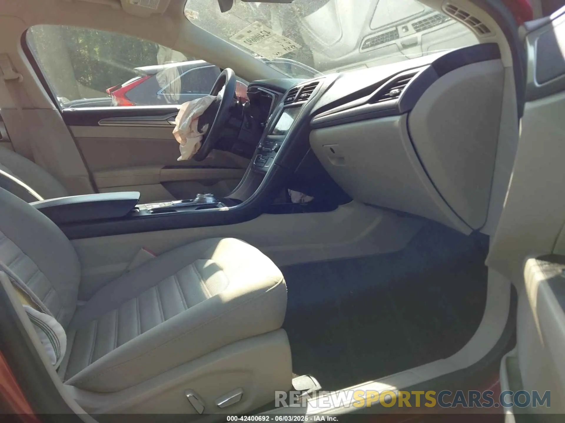 5 Photograph of a damaged car 3FA6P0HD1KR159485 FORD FUSION 2019