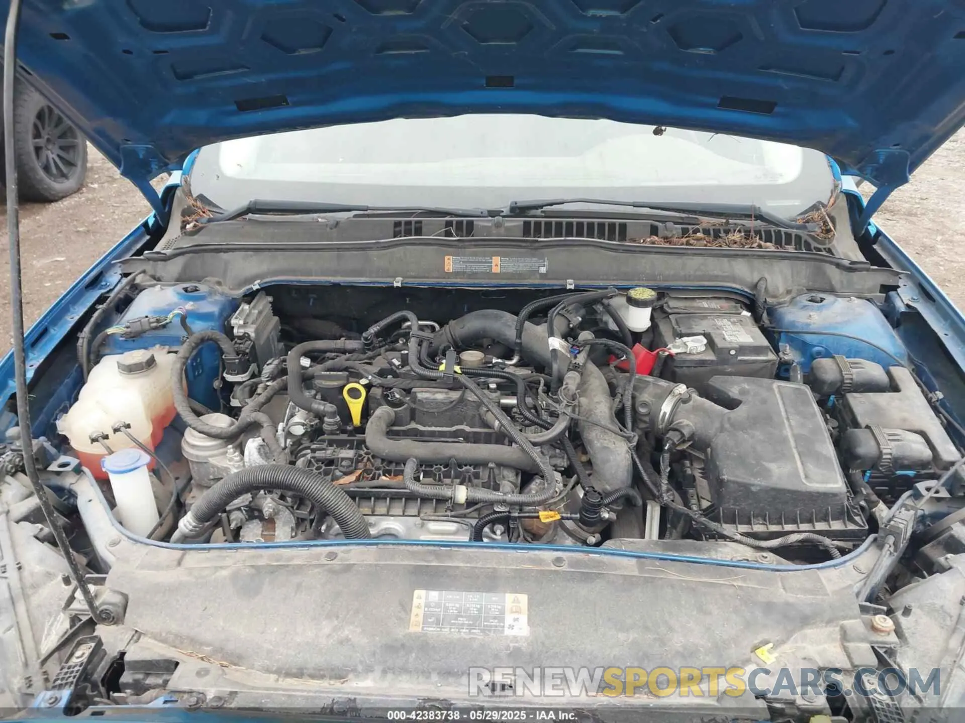 10 Photograph of a damaged car 3FA6P0HD1KR166033 FORD FUSION 2019