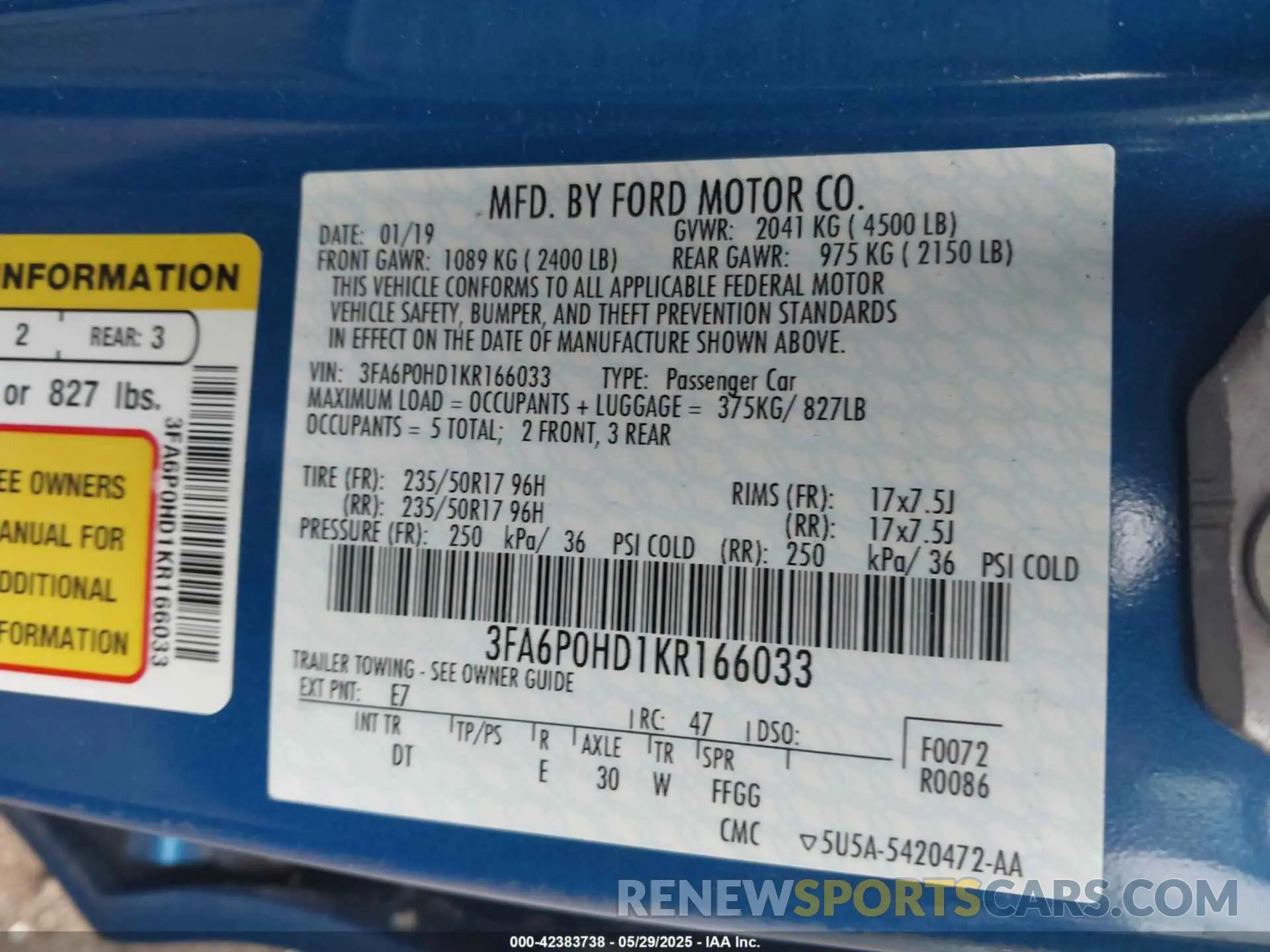 9 Photograph of a damaged car 3FA6P0HD1KR166033 FORD FUSION 2019