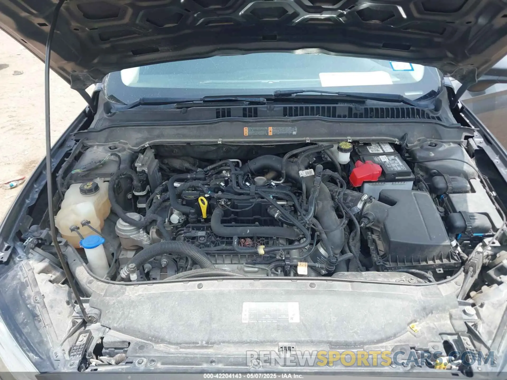 10 Photograph of a damaged car 3FA6P0HD1KR170552 FORD FUSION 2019