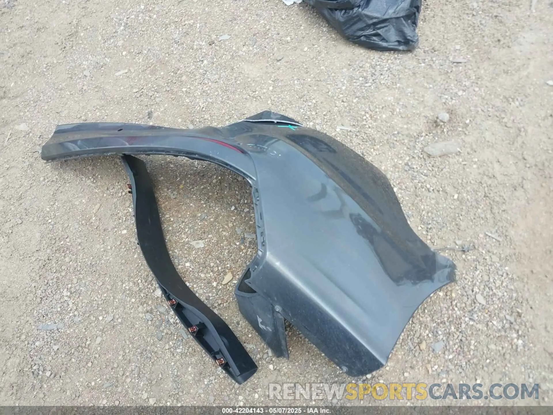 12 Photograph of a damaged car 3FA6P0HD1KR170552 FORD FUSION 2019