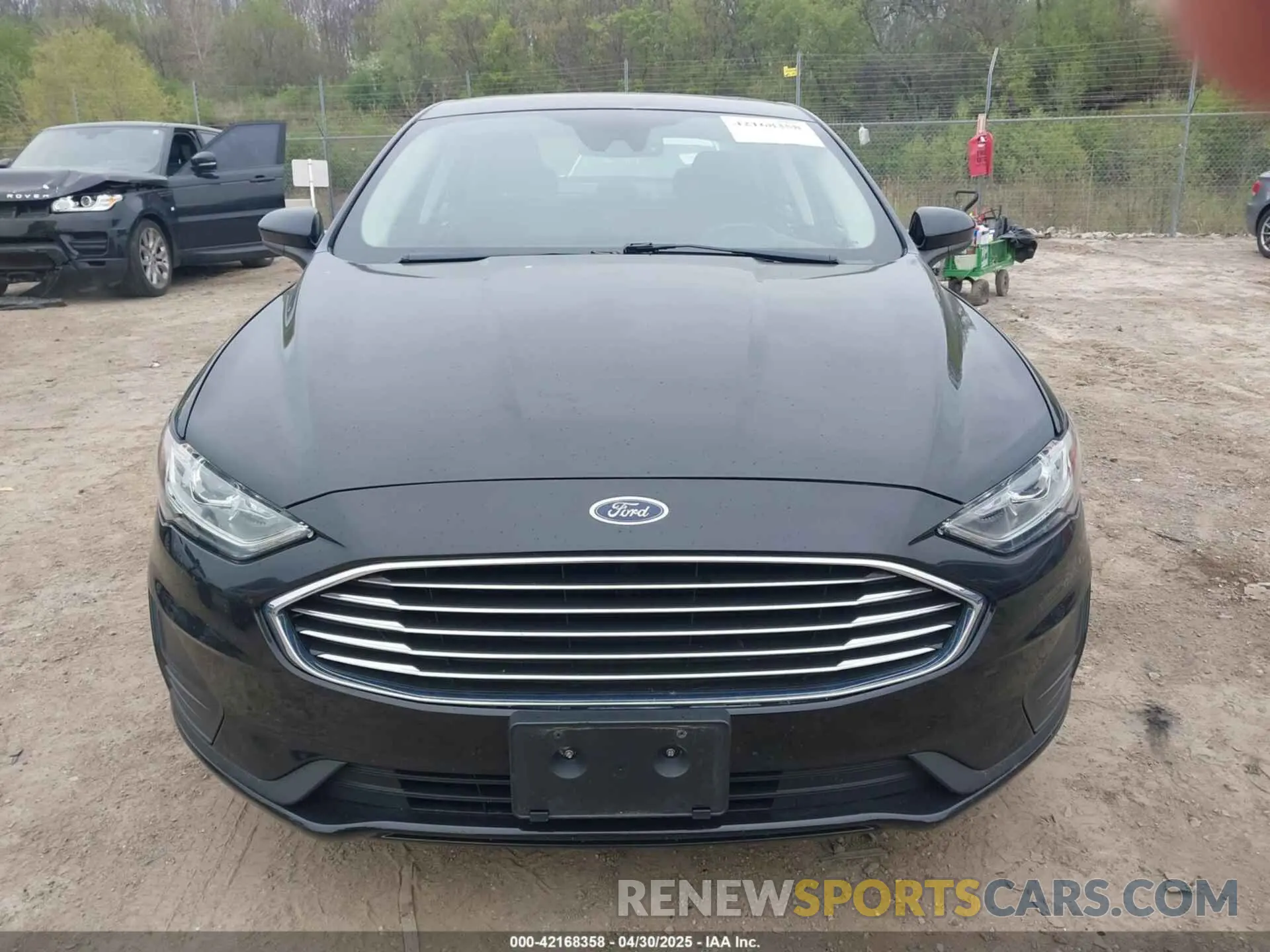 12 Photograph of a damaged car 3FA6P0HD1KR195421 FORD FUSION 2019