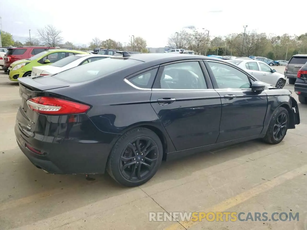 3 Photograph of a damaged car 3FA6P0HD1KR196066 FORD FUSION 2019