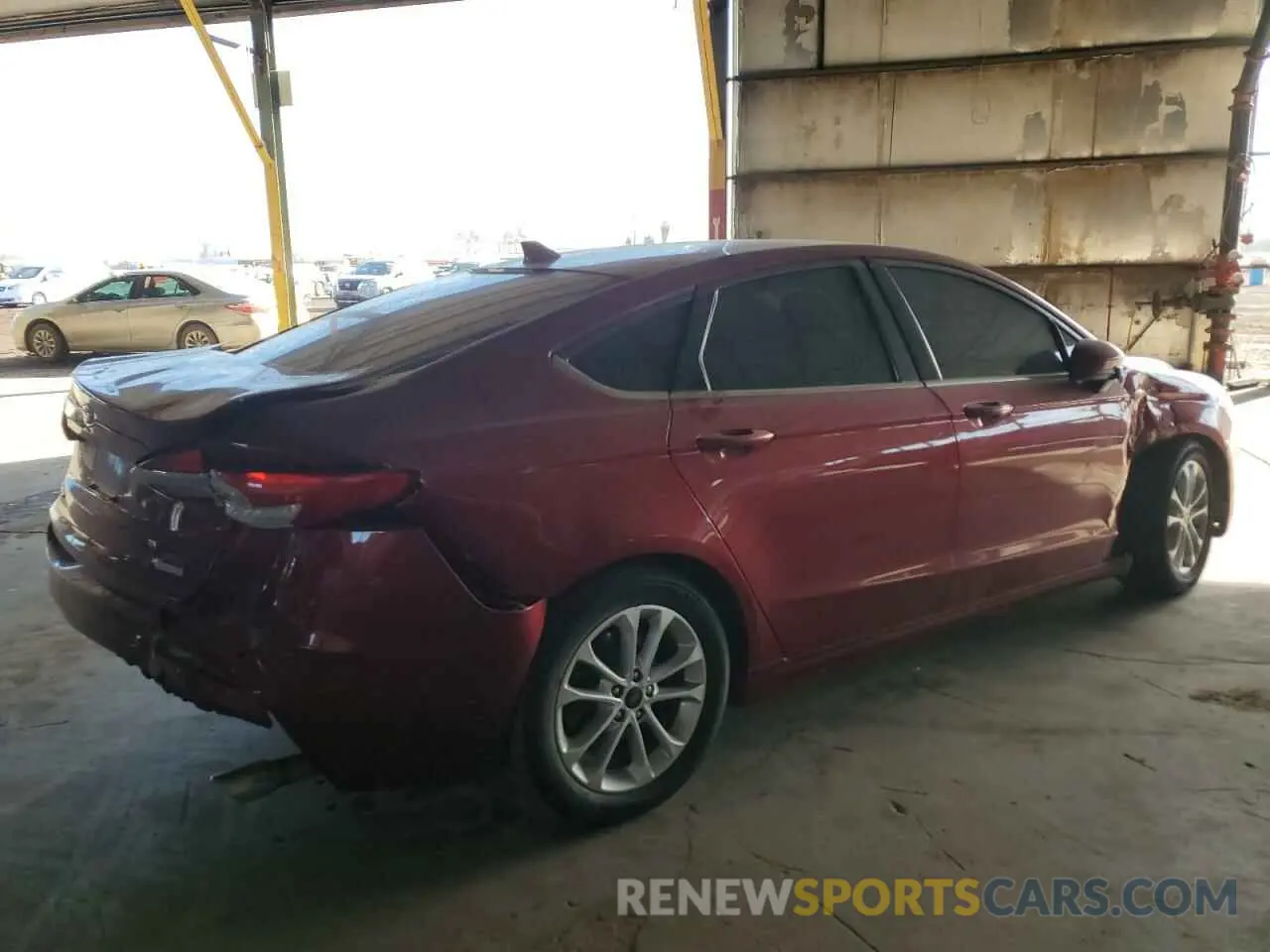 3 Photograph of a damaged car 3FA6P0HD1KR232810 FORD FUSION 2019