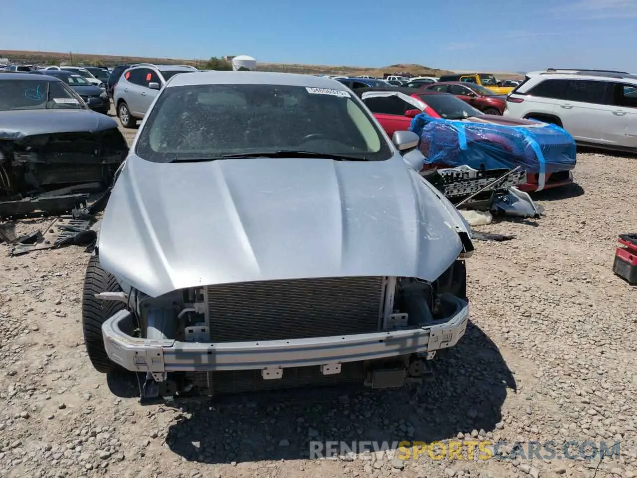 6 Photograph of a damaged car 3FA6P0HD1KR239448 FORD FUSION 2019