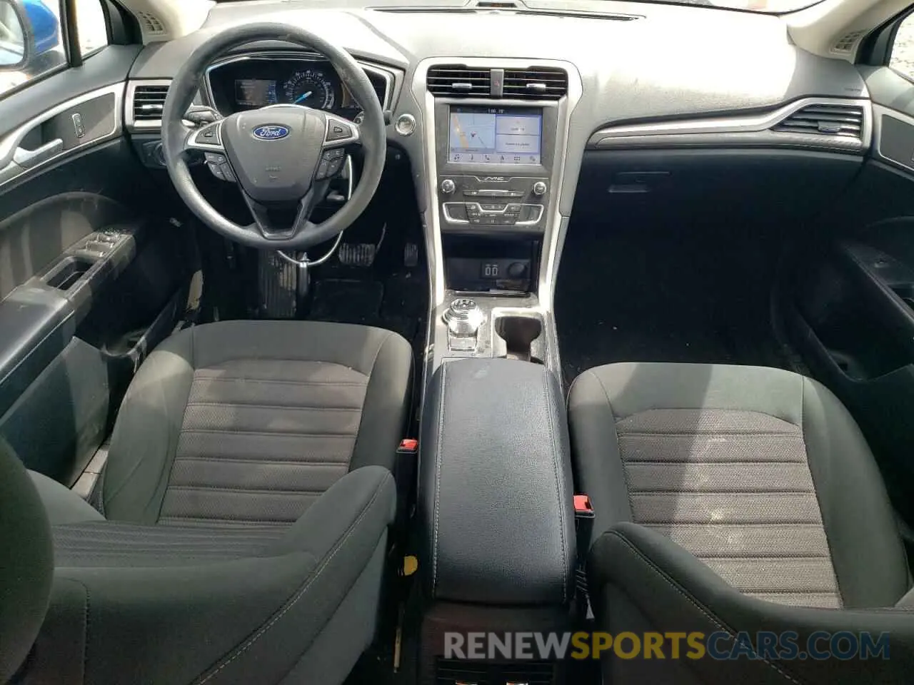 8 Photograph of a damaged car 3FA6P0HD1KR282090 FORD FUSION 2019