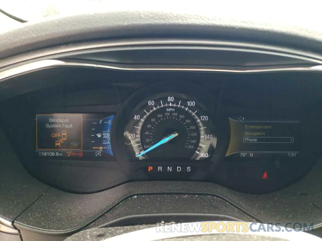 9 Photograph of a damaged car 3FA6P0HD1KR282090 FORD FUSION 2019