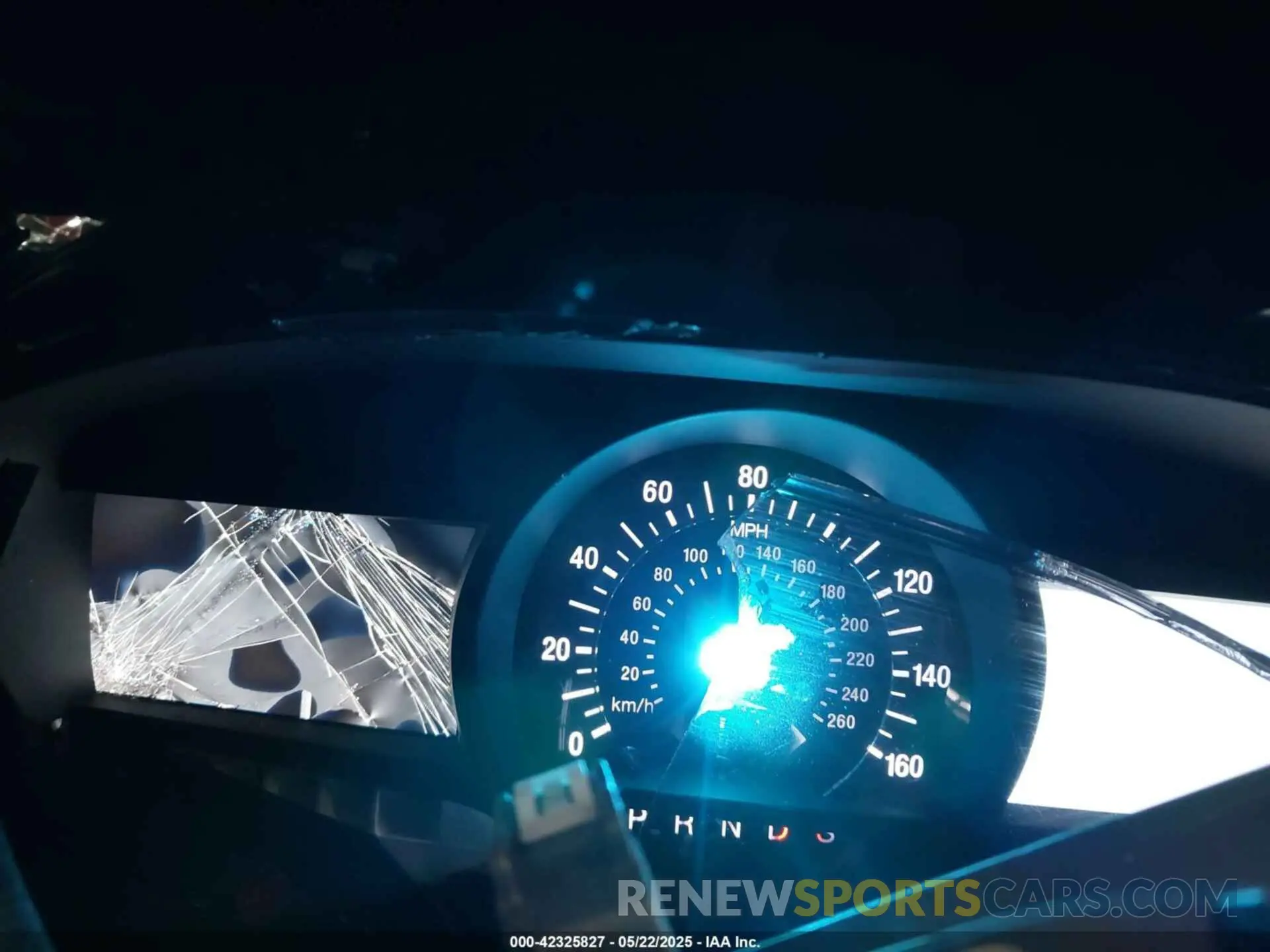 7 Photograph of a damaged car 3FA6P0HD2KR133879 FORD FUSION 2019