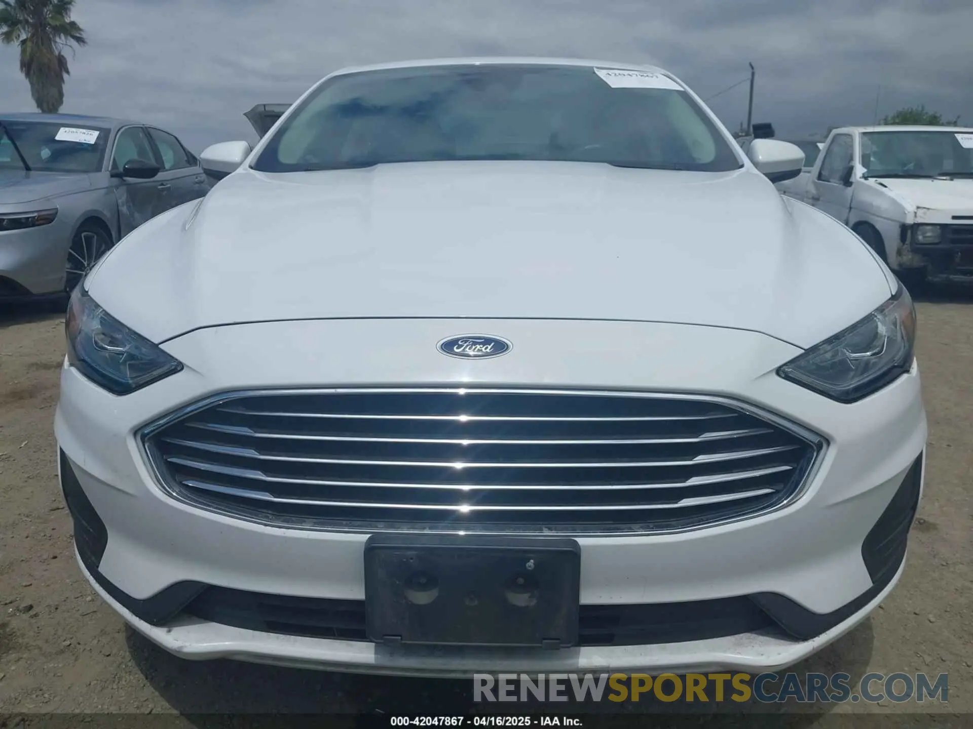 6 Photograph of a damaged car 3FA6P0HD2KR148480 FORD FUSION 2019