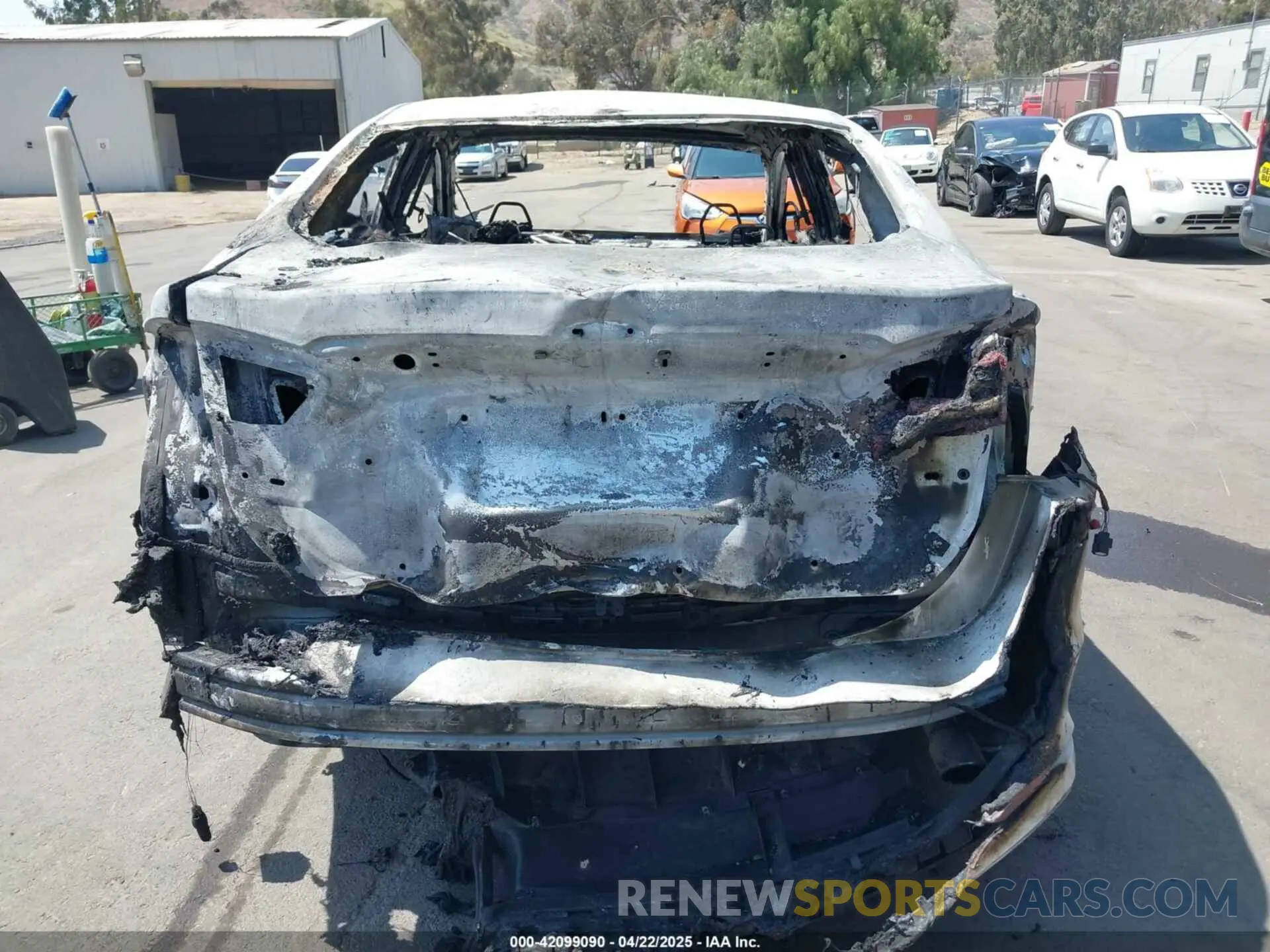 15 Photograph of a damaged car 3FA6P0HD2KR151184 FORD FUSION 2019