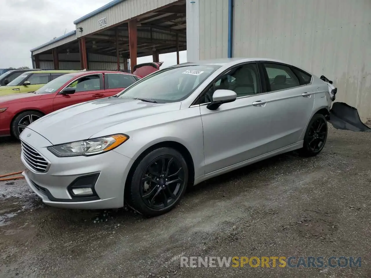 1 Photograph of a damaged car 3FA6P0HD2KR162122 FORD FUSION 2019
