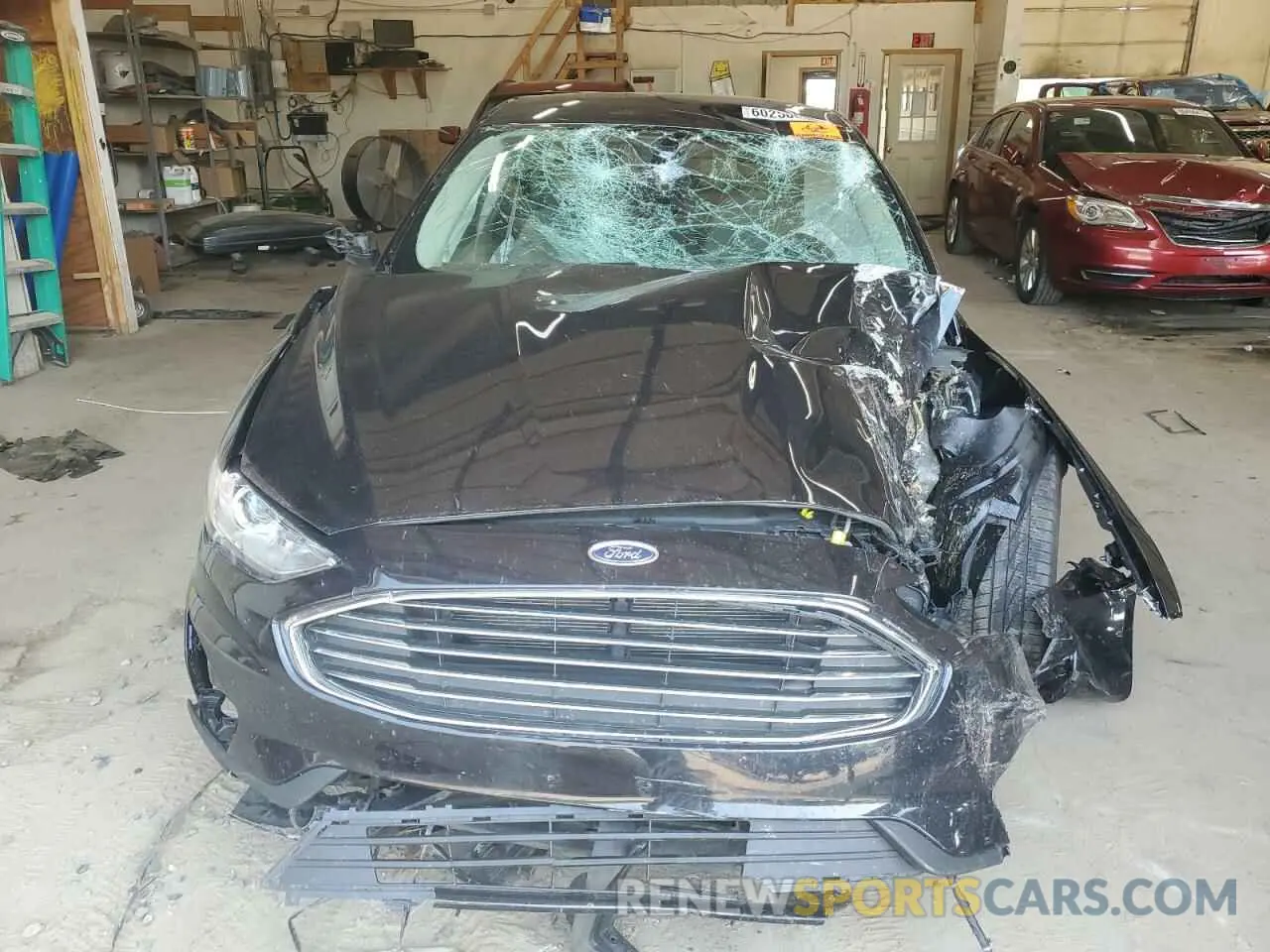 5 Photograph of a damaged car 3FA6P0HD2KR173606 FORD FUSION 2019