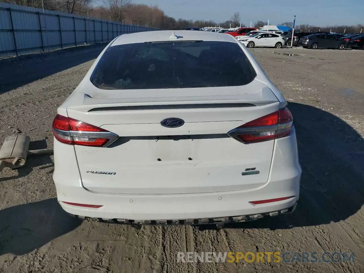 6 Photograph of a damaged car 3FA6P0HD2KR215417 FORD FUSION 2019