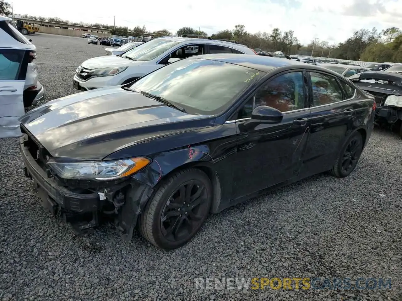 1 Photograph of a damaged car 3FA6P0HD2KR229530 FORD FUSION 2019