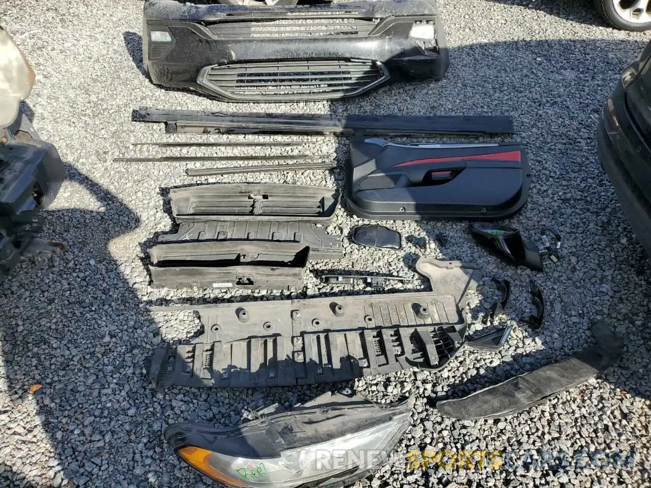 14 Photograph of a damaged car 3FA6P0HD2KR229530 FORD FUSION 2019