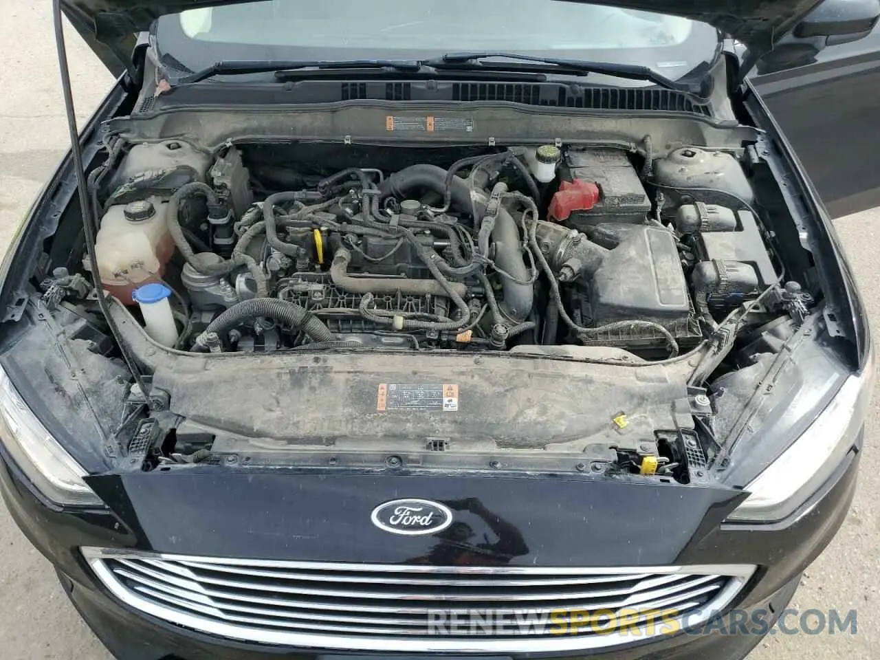 11 Photograph of a damaged car 3FA6P0HD2KR284785 FORD FUSION 2019