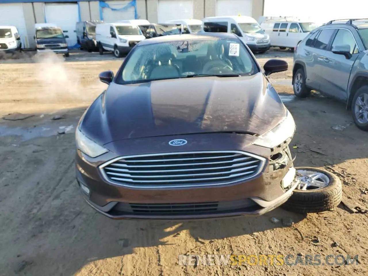5 Photograph of a damaged car 3FA6P0HD3KR159097 FORD FUSION 2019
