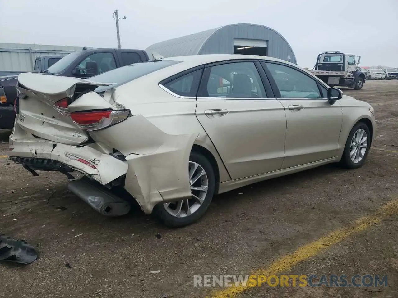 3 Photograph of a damaged car 3FA6P0HD3KR172335 FORD FUSION 2019