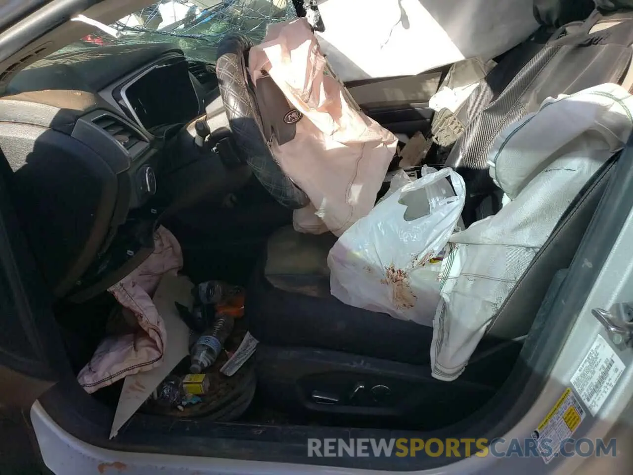 7 Photograph of a damaged car 3FA6P0HD3KR199423 FORD FUSION 2019