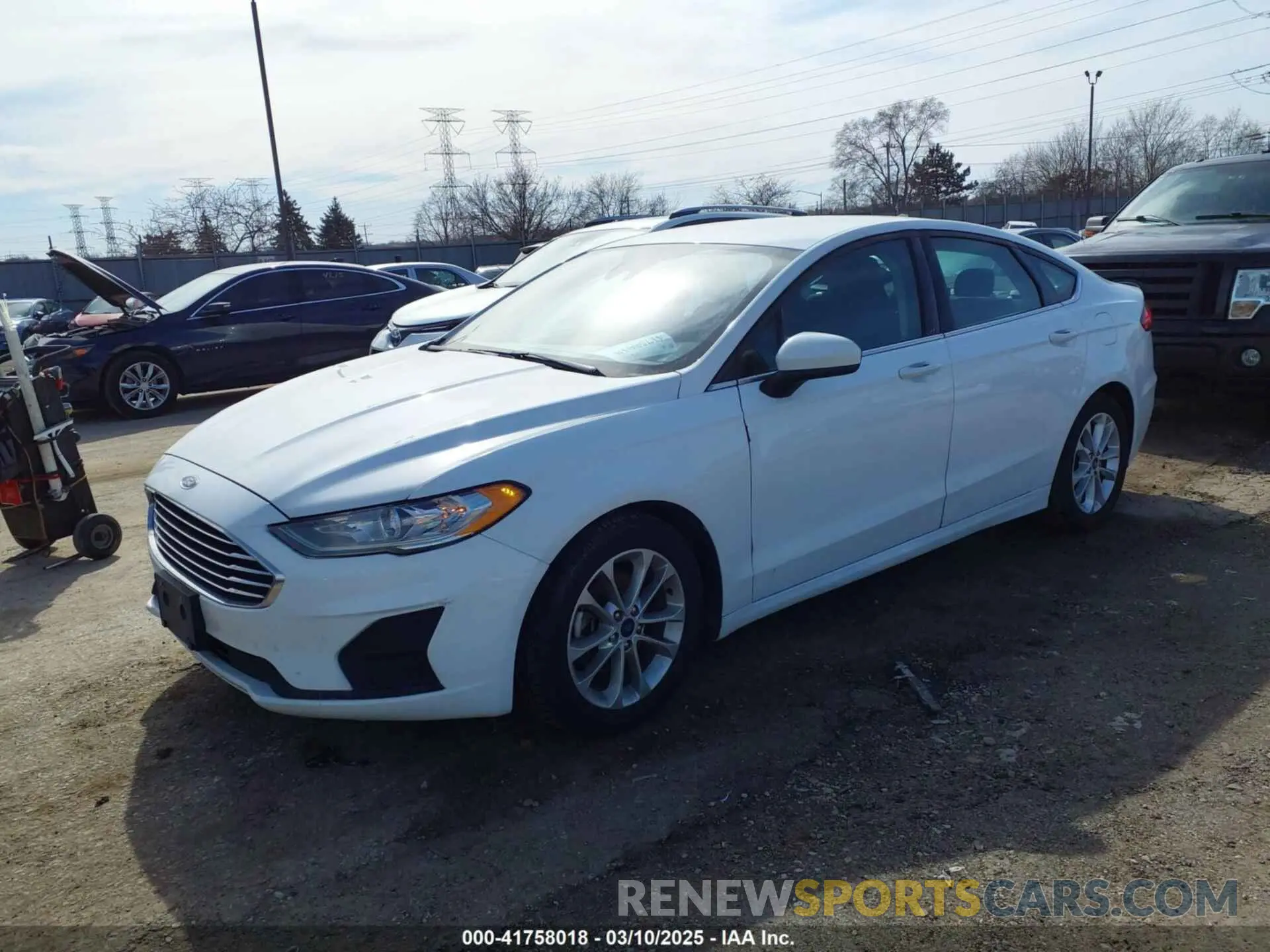 2 Photograph of a damaged car 3FA6P0HD3KR215491 FORD FUSION 2019
