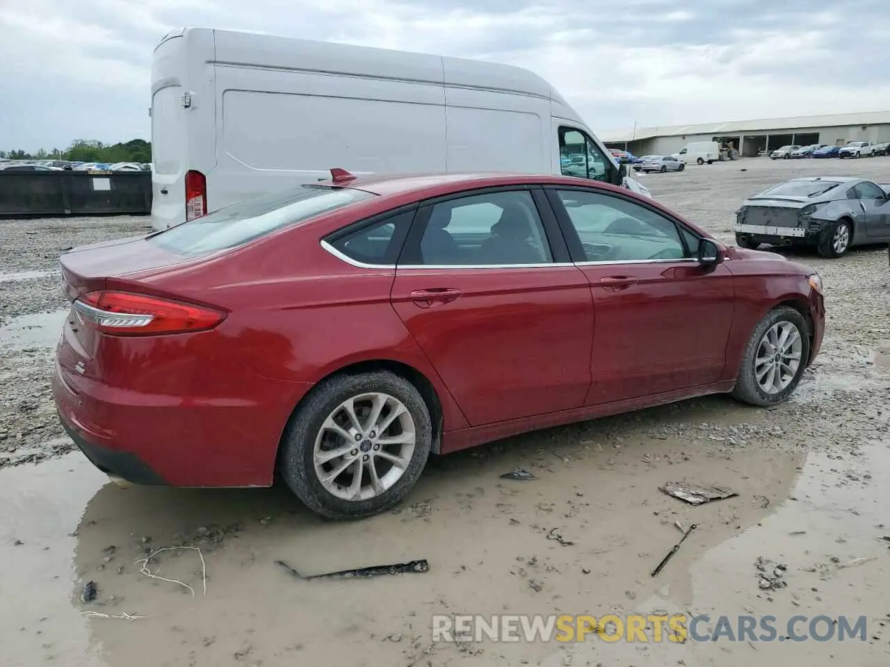 3 Photograph of a damaged car 3FA6P0HD3KR228841 FORD FUSION 2019