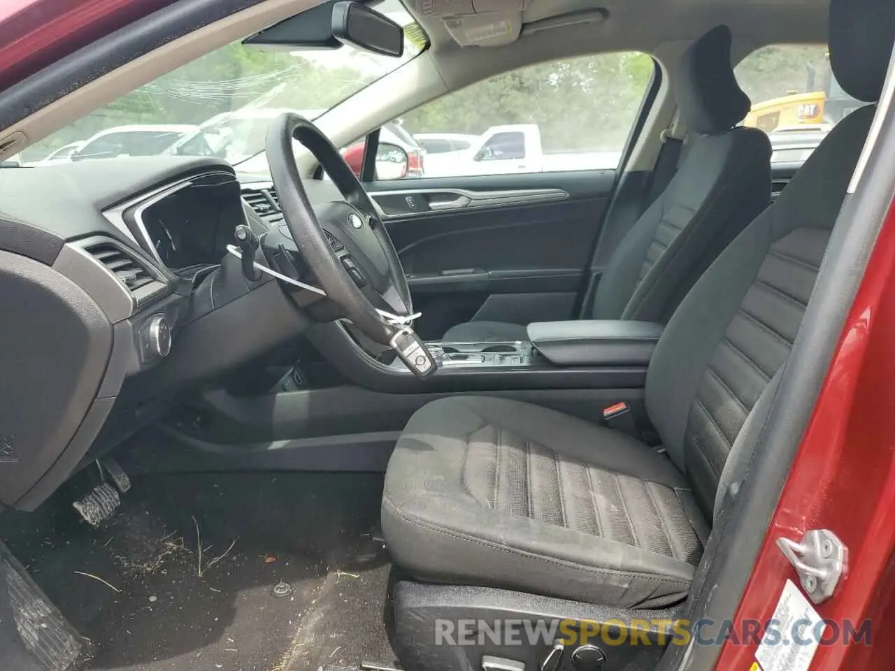 7 Photograph of a damaged car 3FA6P0HD3KR228841 FORD FUSION 2019