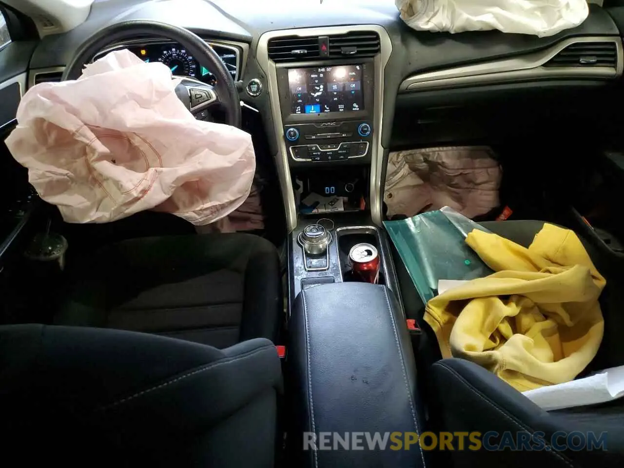 8 Photograph of a damaged car 3FA6P0HD3KR246854 FORD FUSION 2019